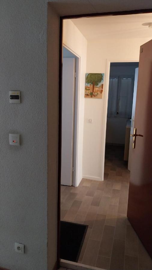 Appartement Cosy - Disneyland & Villages Nature Villeneuve-Saint-Denis Ngoại thất bức ảnh